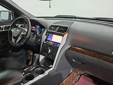 Ford Explorer 2013 года за 7 910 000 тг. в Кызылорда – фото 15