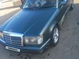 Mercedes-Benz E 320 1993 годаfor2 000 000 тг. в Алматы