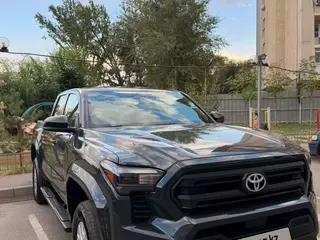 Toyota Tacoma, 2025