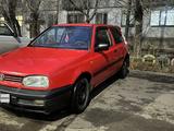 Volkswagen Golf 1994 года за 650 000 тг. в Караганда