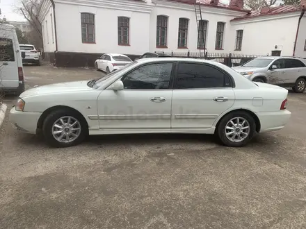 Kia Optima 2002 года за 1 700 000 тг. в Костанай – фото 3