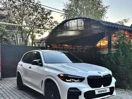 BMW X5 2019 года за 24 000 000 тг. в Алматы