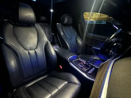 BMW X5 2019 года за 24 000 000 тг. в Алматы – фото 20