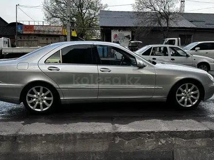 Mercedes-Benz S 320 1999 года за 4 600 000 тг. в Алматы – фото 2