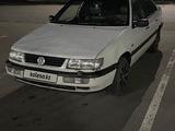 Volkswagen Passat 1995 годаүшін1 200 000 тг. в Караганда – фото 2