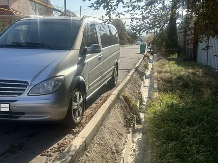 Mercedes-Benz Viano 2006 года за 8 200 000 тг. в Алматы – фото 4