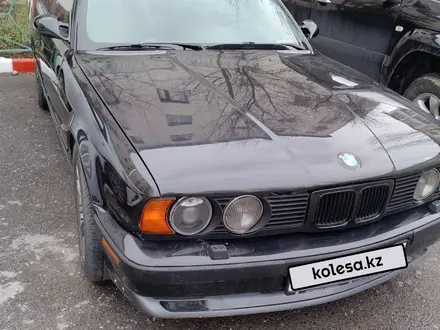 BMW 525 1993 года за 2 300 000 тг. в Шымкент
