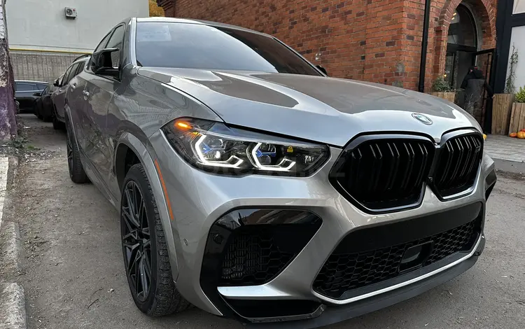 BMW X6 M 2022 года за 68 000 000 тг. в Петропавловск