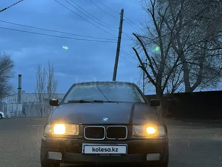 BMW 318 1993 года за 1 000 000 тг. в Актобе – фото 8
