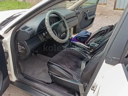 Audi A6 1995 года за 2 050 000 тг. в Алматы – фото 8
