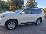 Toyota Land Cruiser Prado 2012 годаүшін23 500 000 тг. в Алматы – фото 2