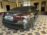 Toyota Camry 2022 года за 17 800 000 тг. в Алматы – фото 5