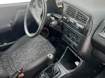 Volkswagen Golf 1994 года за 850 000 тг. в Костанай – фото 4