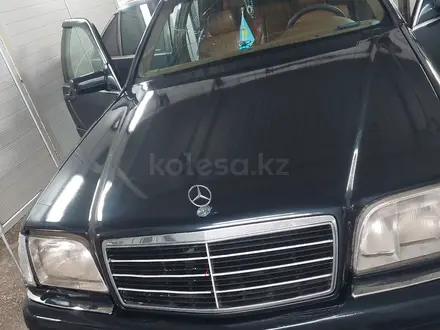 Mercedes-Benz S 320 1998 года за 2 900 000 тг. в Караганда