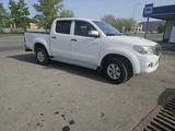 Toyota Hilux 2013 годаүшін8 000 000 тг. в Аксай – фото 2