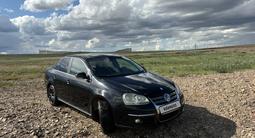 Volkswagen Jetta 2006 года за 2 500 000 тг. в Жезказган – фото 4