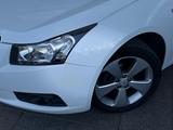 Chevrolet Cruze 2012 года за 3 990 000 тг. в Алматы – фото 3