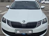 Skoda Octavia 2018 года за 8 000 000 тг. в Алматы – фото 2