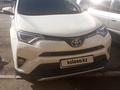 Toyota RAV4 2016 годаүшін10 500 000 тг. в Астана