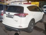 Toyota RAV4 2016 годаүшін10 500 000 тг. в Астана – фото 4