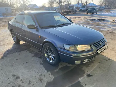 Toyota Camry 1996 года за 3 700 000 тг. в Алматы – фото 2