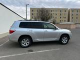 Toyota Highlander 2009 года за 6 500 000 тг. в Актау – фото 5