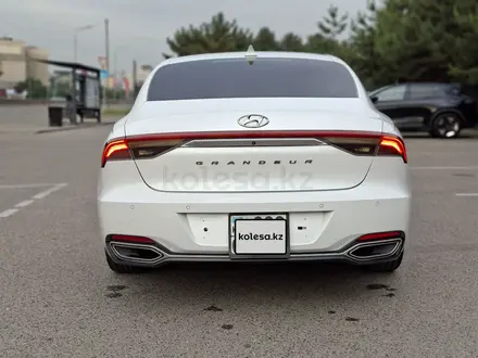 Hyundai Grandeur 2020 года за 11 600 000 тг. в Алматы – фото 10