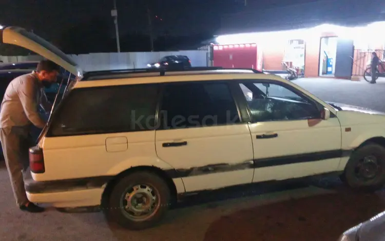 Volkswagen Passat 1992 года за 600 000 тг. в Алматы