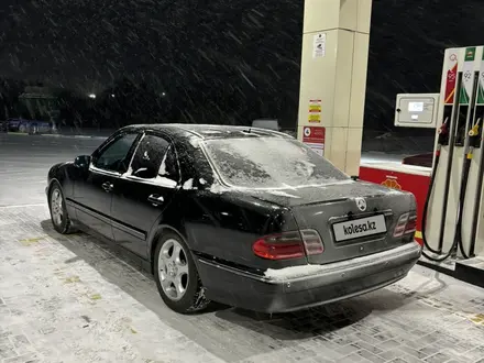 Mercedes-Benz E 280 2001 года за 4 500 000 тг. в Алматы – фото 2