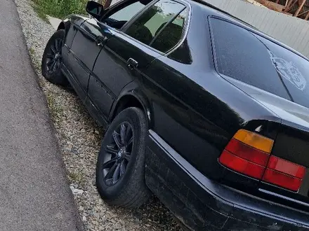 BMW 525 1991 года за 1 500 000 тг. в Талдыкорган – фото 2