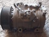 Компрессор кондиционера Toyota Land Cruiser 200 1UR-FE 4.6л за 120 000 тг. в Алматы