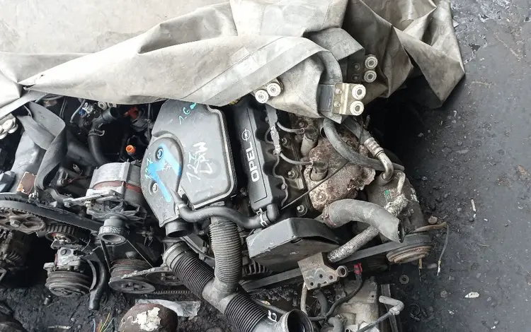Опель астра двигатель за 350 тг. в Актобе