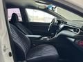 Toyota Camry 2020 года за 13 000 000 тг. в Актау – фото 14