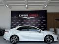 Toyota Camry 2020 года за 13 000 000 тг. в Актау – фото 4