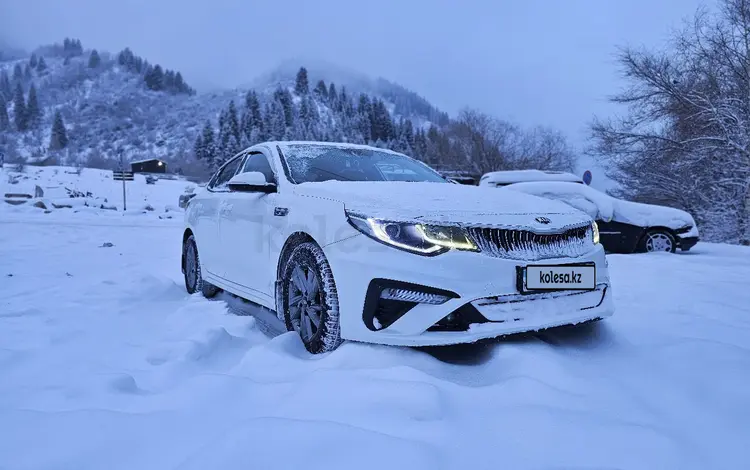 Kia K5 2019 года за 8 300 000 тг. в Алматы