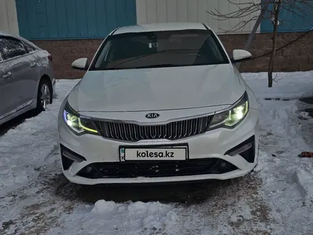 Kia K5 2019 года за 8 300 000 тг. в Алматы – фото 9