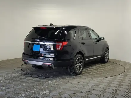 Ford Explorer 2016 года за 9 590 000 тг. в Алматы – фото 5