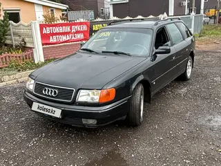 Audi 100