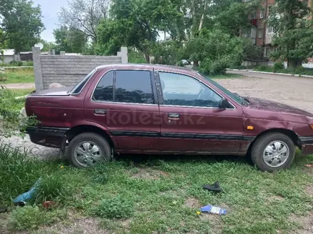 Mitsubishi Lancer 1991 года за 400 000 тг. в Усть-Каменогорск – фото 2