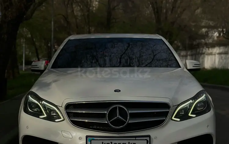Mercedes-Benz E 200 2013 года за 12 600 000 тг. в Алматы