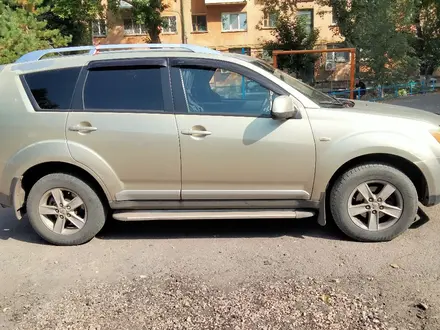 Mitsubishi Outlander 2008 года за 5 800 000 тг. в Петропавловск – фото 12