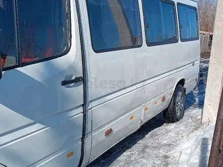 Mercedes-Benz  Sprinter 2000 года за 4 000 000 тг. в Шемонаиха – фото 16