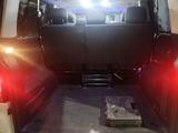 Volkswagen Caravelle 2015 года за 8 500 000 тг. в Рудный – фото 2