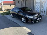 Toyota Camry 2015 года за 8 000 000 тг. в Шымкент – фото 2