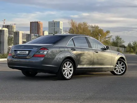 Mercedes-Benz S 500 2007 года за 7 900 000 тг. в Астана – фото 16