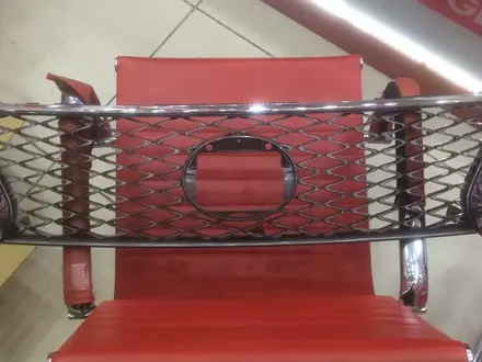 Решетка радиатора лексус rx350 f-sport за 70 000 тг. в Алматы