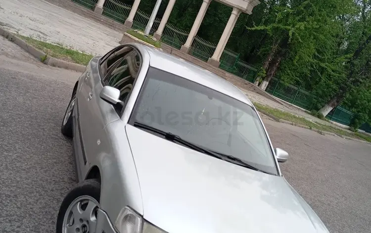 Volkswagen Passat 1997 годаүшін2 500 000 тг. в Тараз