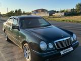 Mercedes-Benz E 200 1997 года за 2 750 000 тг. в Кокшетау
