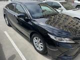 Toyota Camry 2019 года за 14 000 000 тг. в Бейнеу – фото 4