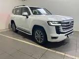 Toyota Land Cruiser Premium+ 2023 годаүшін64 970 000 тг. в Актобе